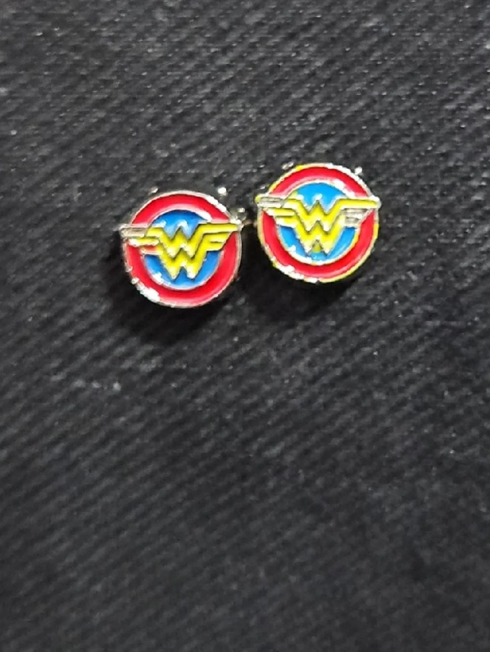 Wonder Woman Logo Stud Earrings - Red, Blue, Yellow - Picture 2 of 4